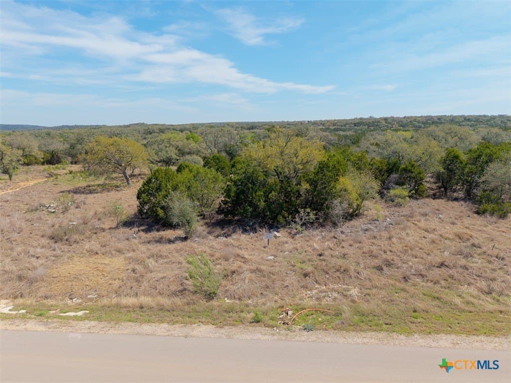 1.34 acres in Comal County - photo 14
