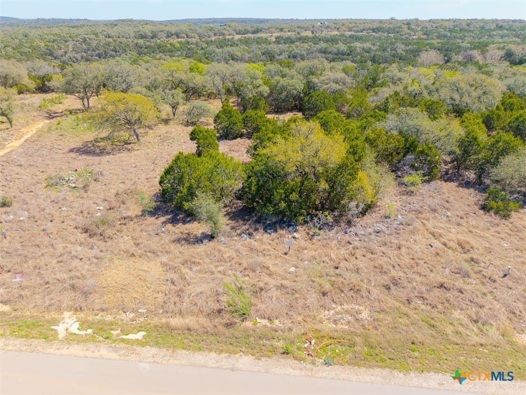 1.34 acres in Comal County - photo 5