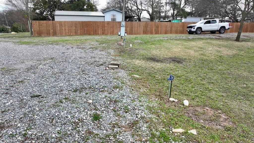 0.64 acres in Grayson County - photo 8