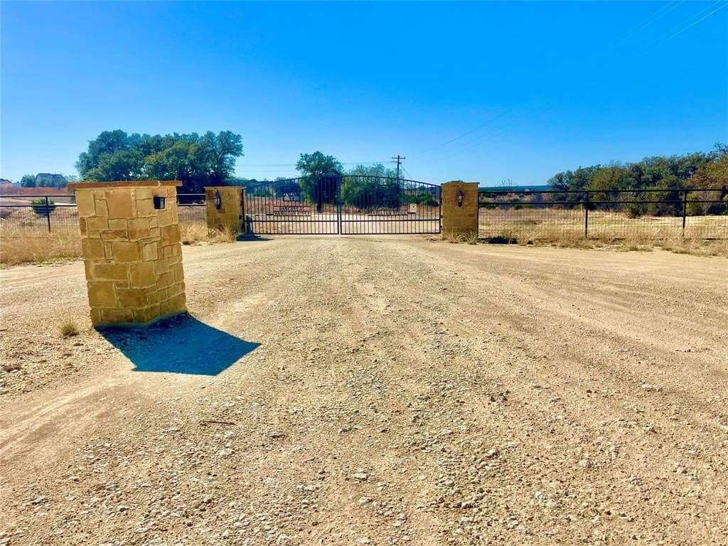10.01 acres in Hamilton County - photo 2