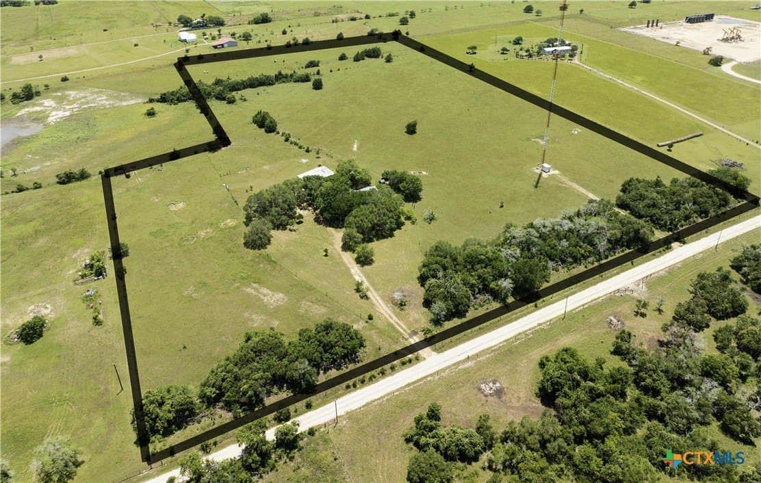 21.34 acres in Fayette County - photo 4