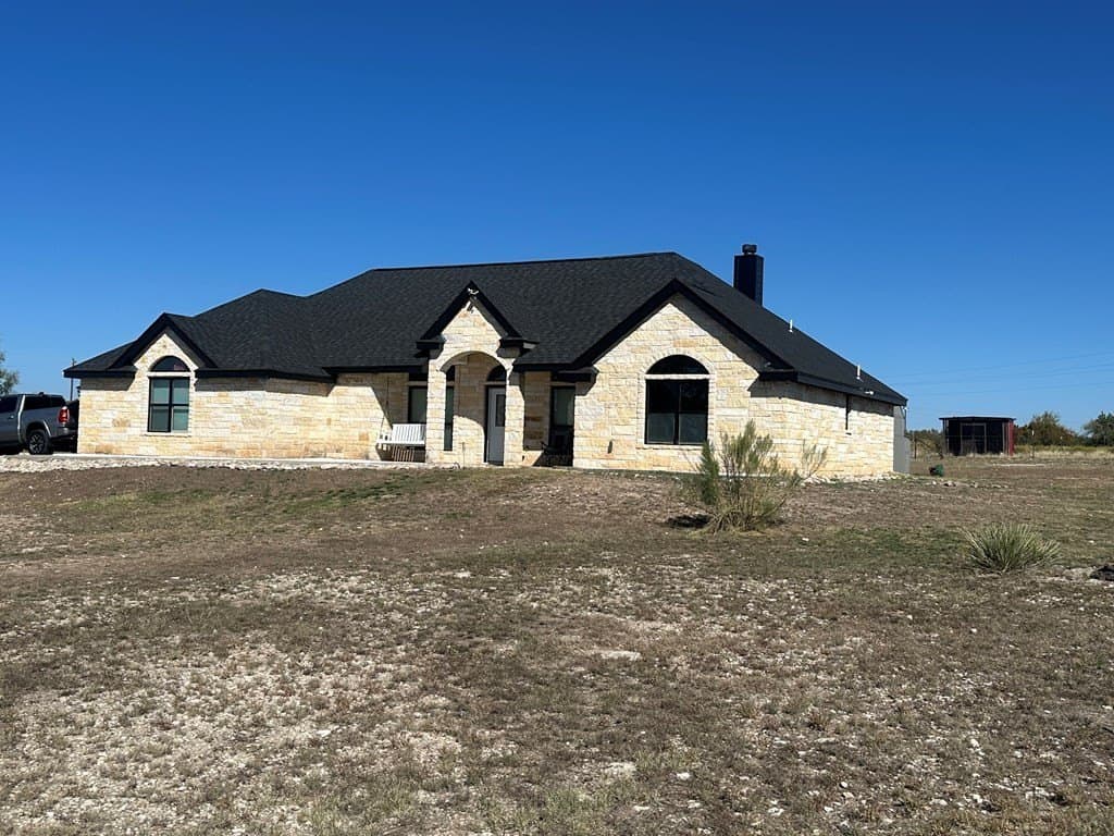 10 acres in Tom Green County - photo 2