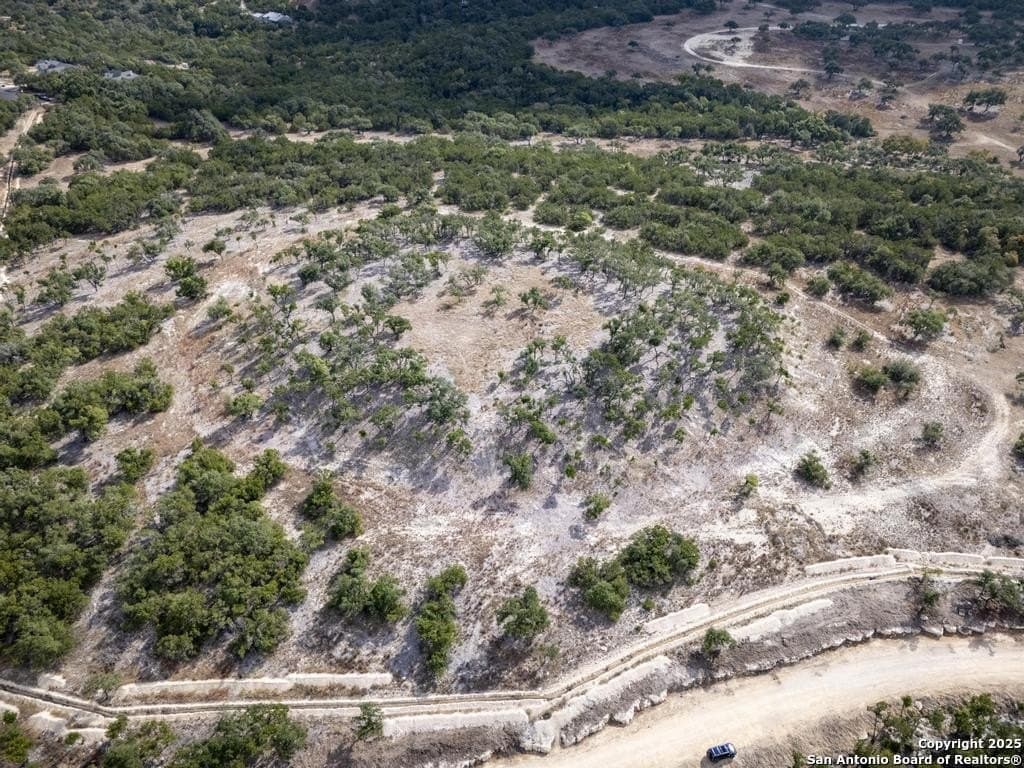 7.01 acres in Comal County - photo 2