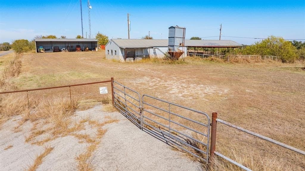 29.54 acres in Erath County - photo 4