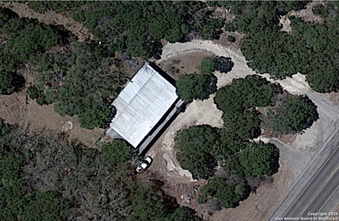 10.25 acres in Bandera County - photo 2