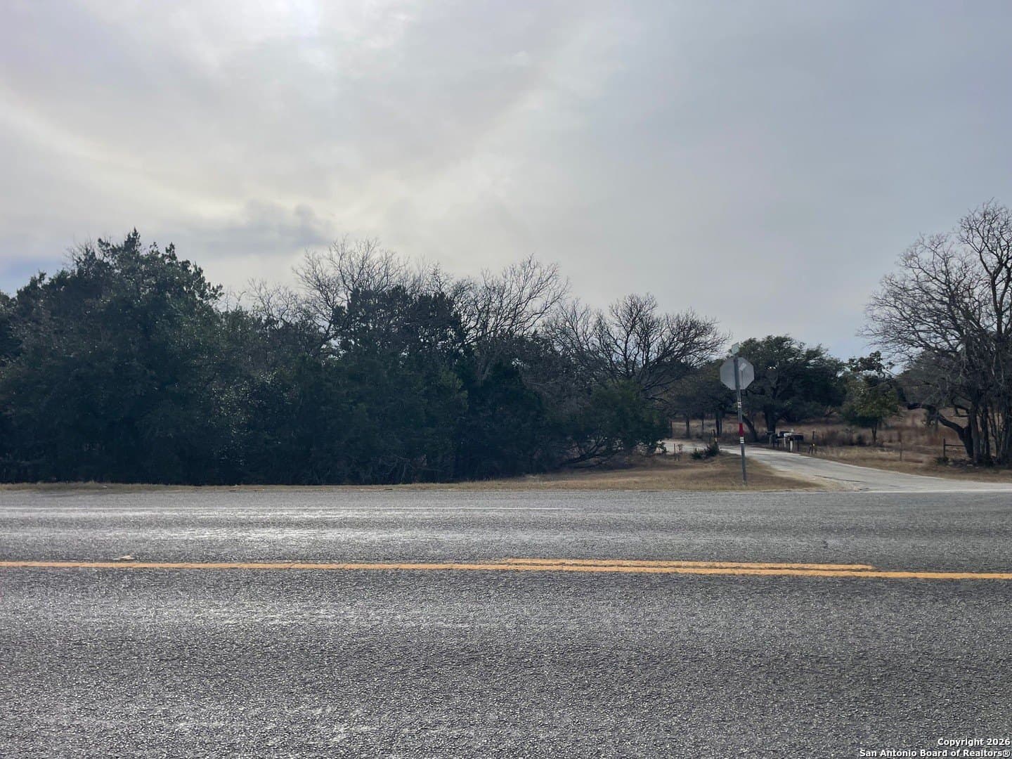 10.25 acres in Bandera County - photo 27