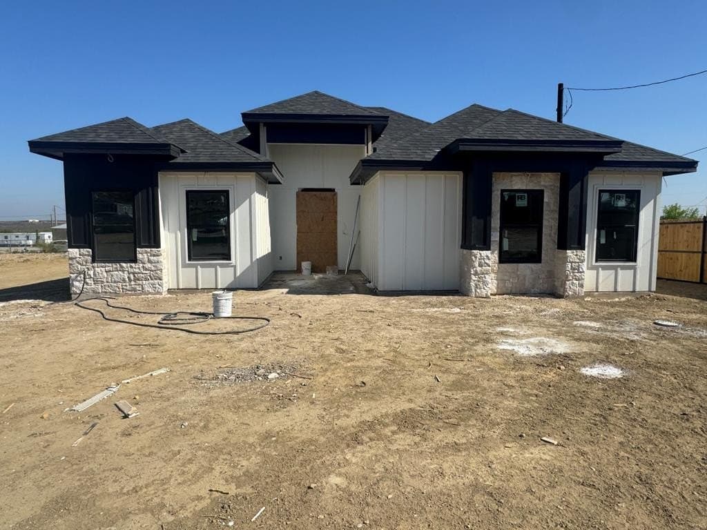 183 Pleasant Drive