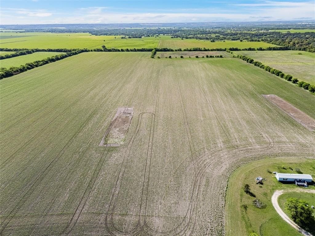 11.77 acres in McLennan County - photo 3
