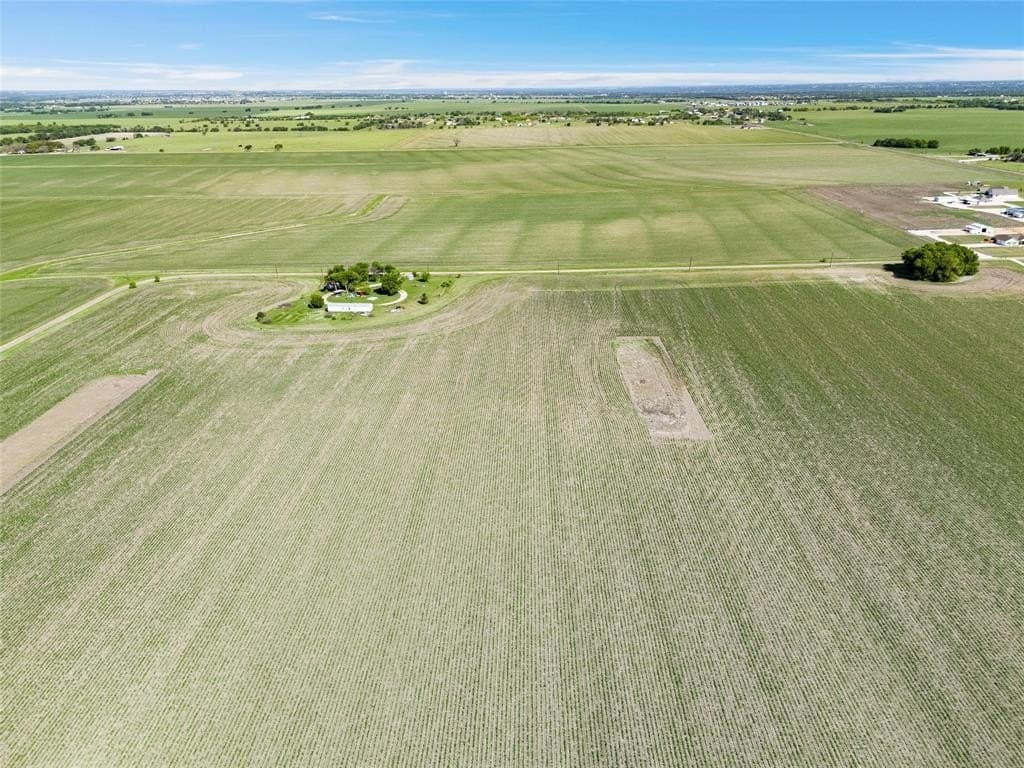 11.77 acres in McLennan County - photo 8