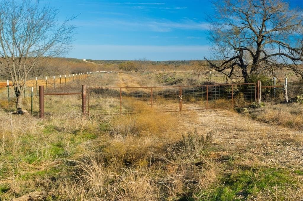 160 acres in Stephens County - photo 30