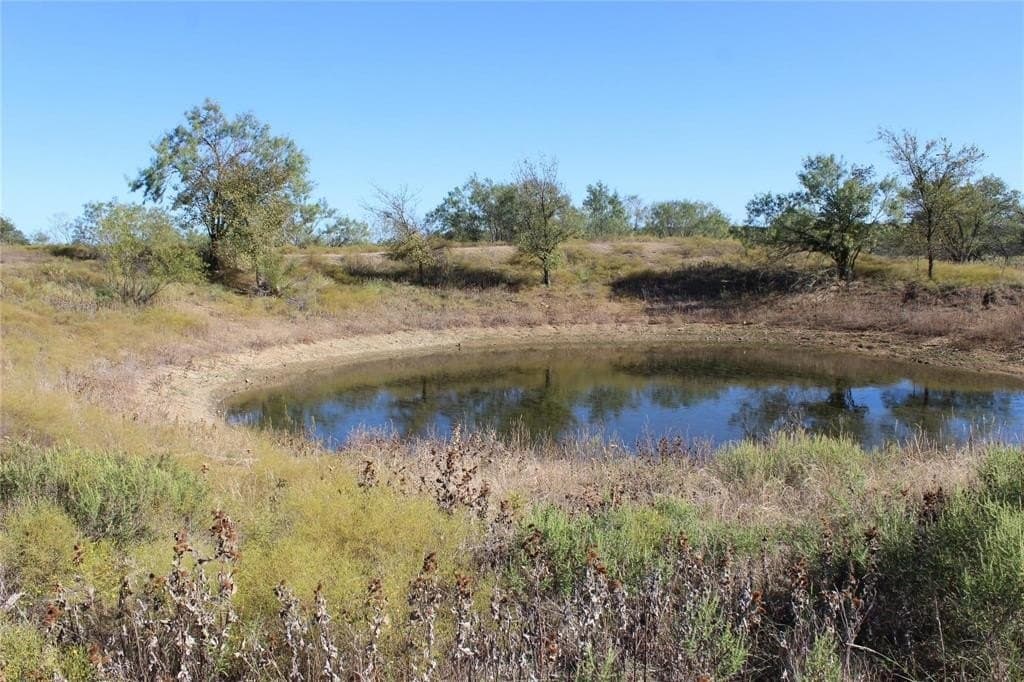 160 acres in Stephens County - photo 9