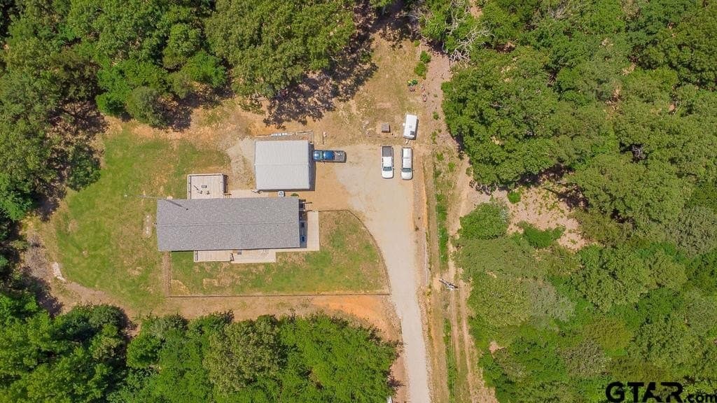 10 acres in Smith County - photo 8