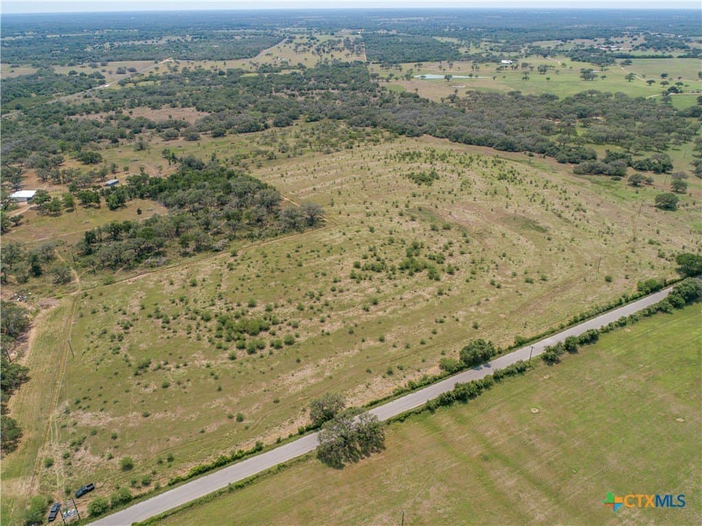 40.82 acres in DeWitt County - photo 6
