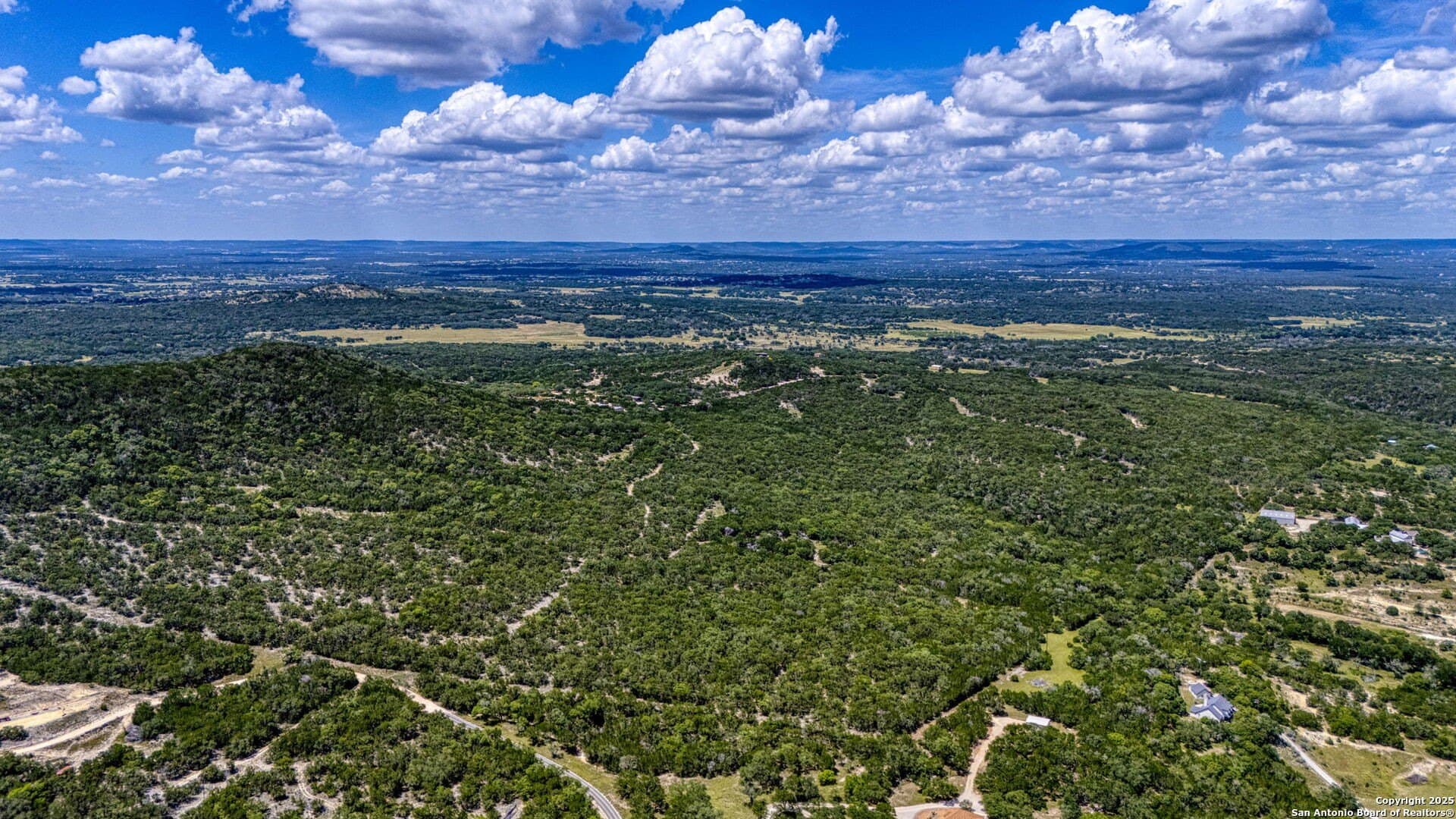 417 acres in Bandera County - photo 12