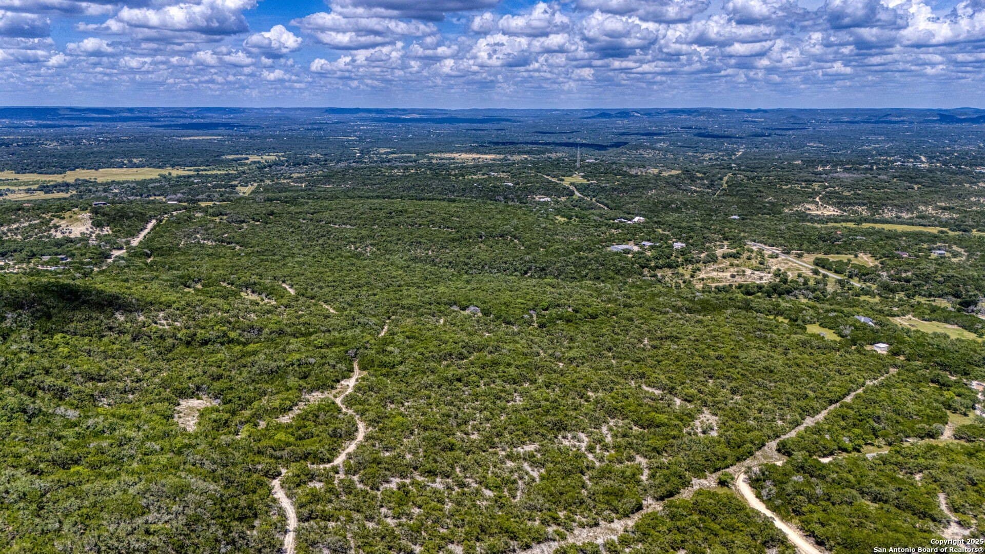 417 acres in Bandera County - photo 41