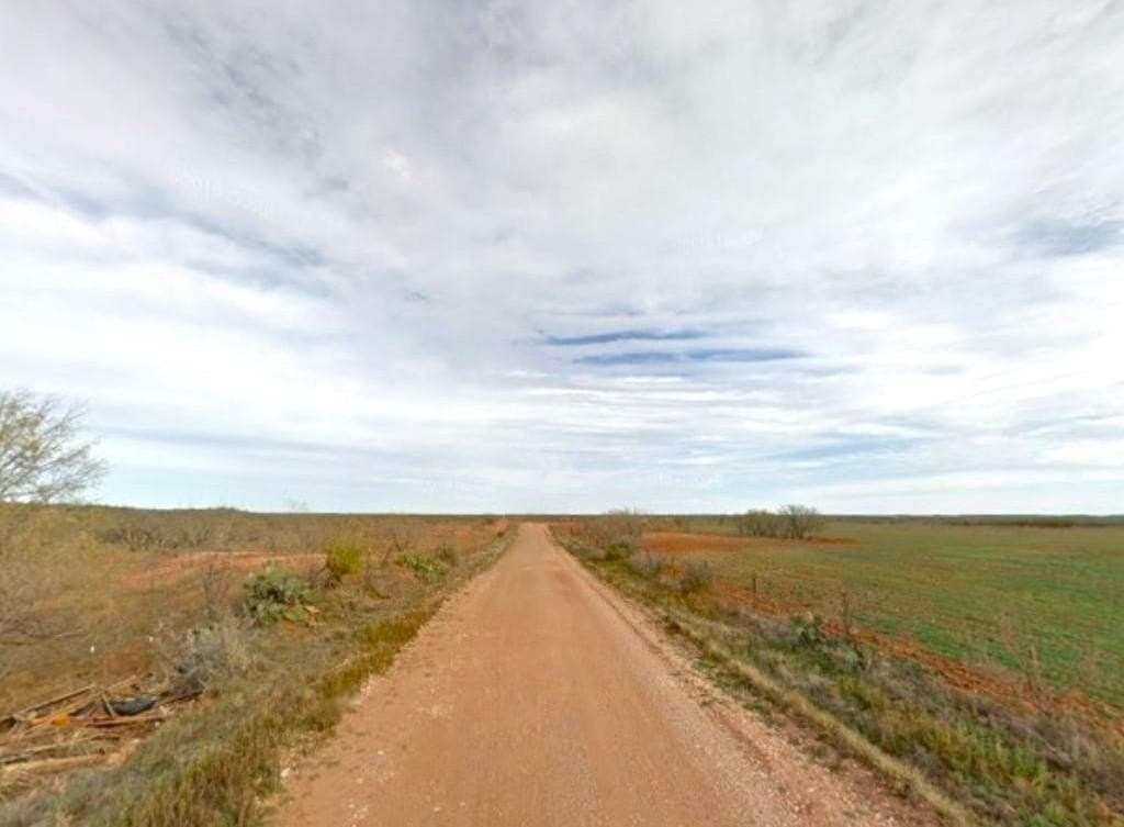 10.05 acres in Jones County - photo 4