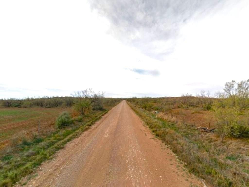 10.05 acres in Jones County - photo 3