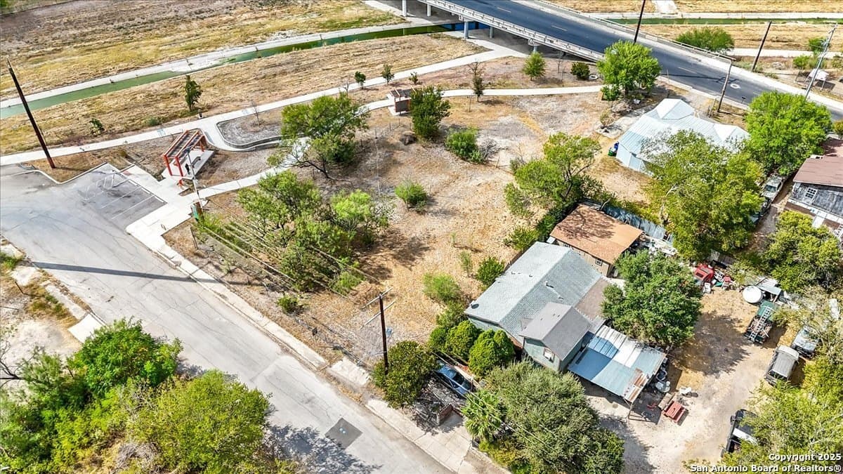 0.13 acres in Bexar County - photo 5