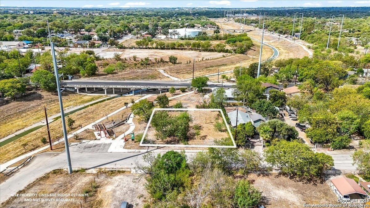 0.13 acres in Bexar County - photo 4