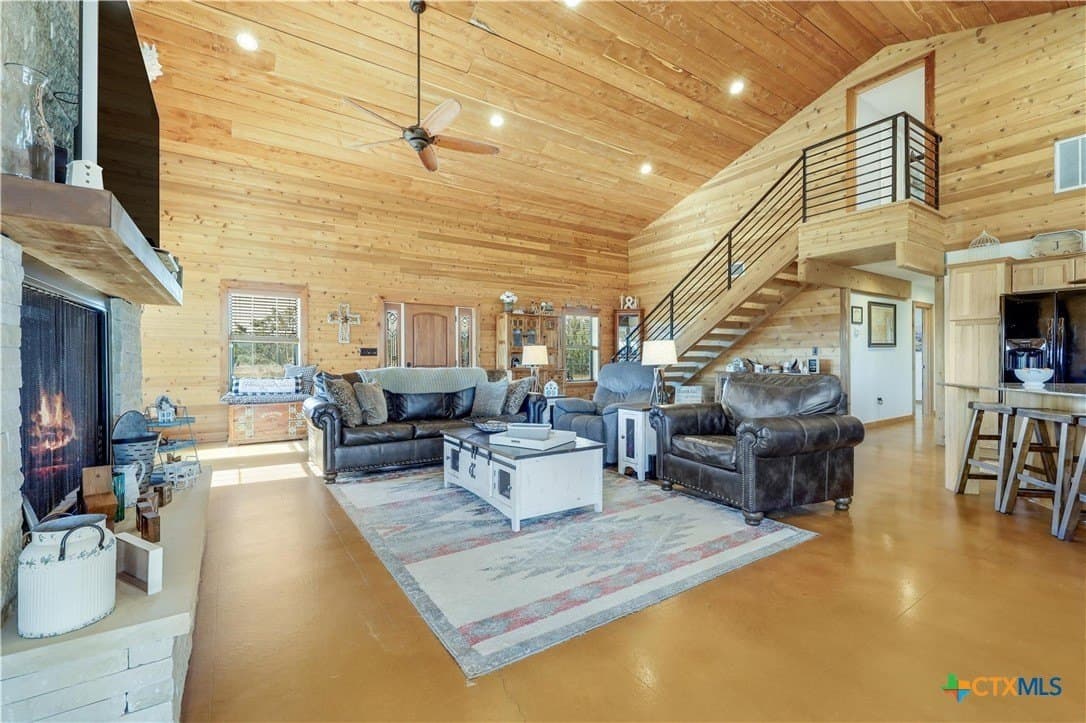 10.04 acres in Burnet County - photo 4