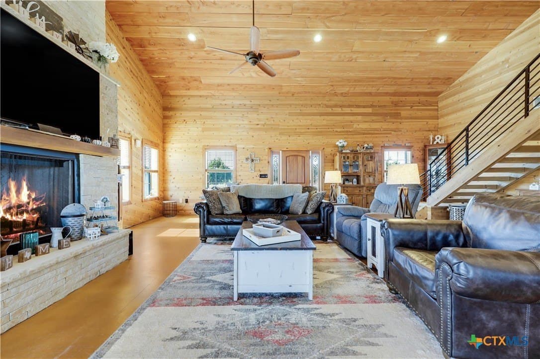 10.04 acres in Burnet County - photo 5