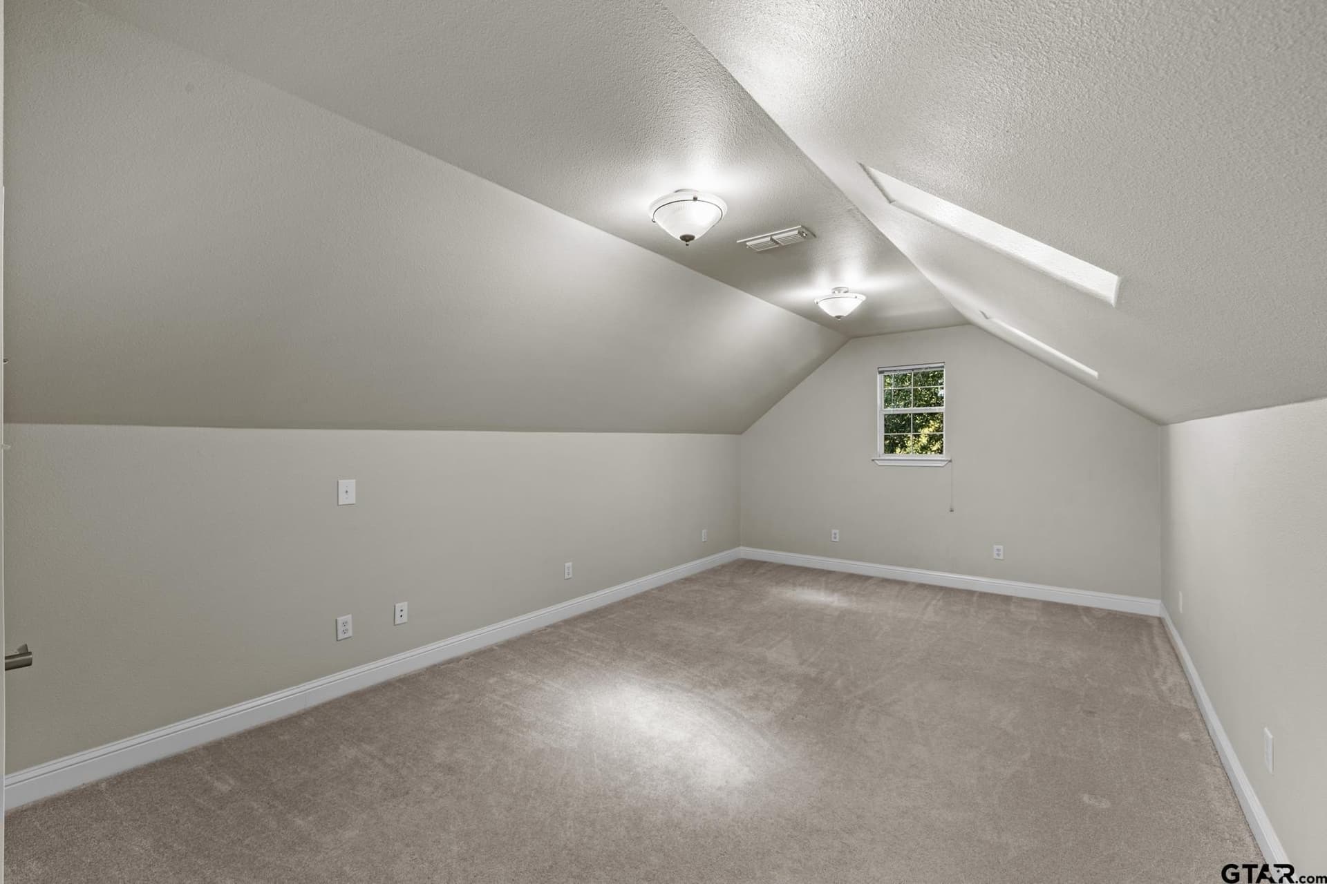 10 acres in Wood County - photo 32