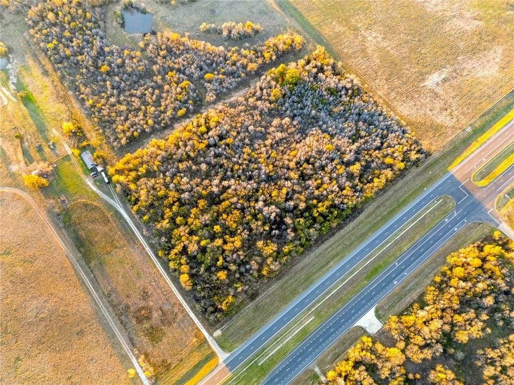 14.6 acres in Falls County - photo 10