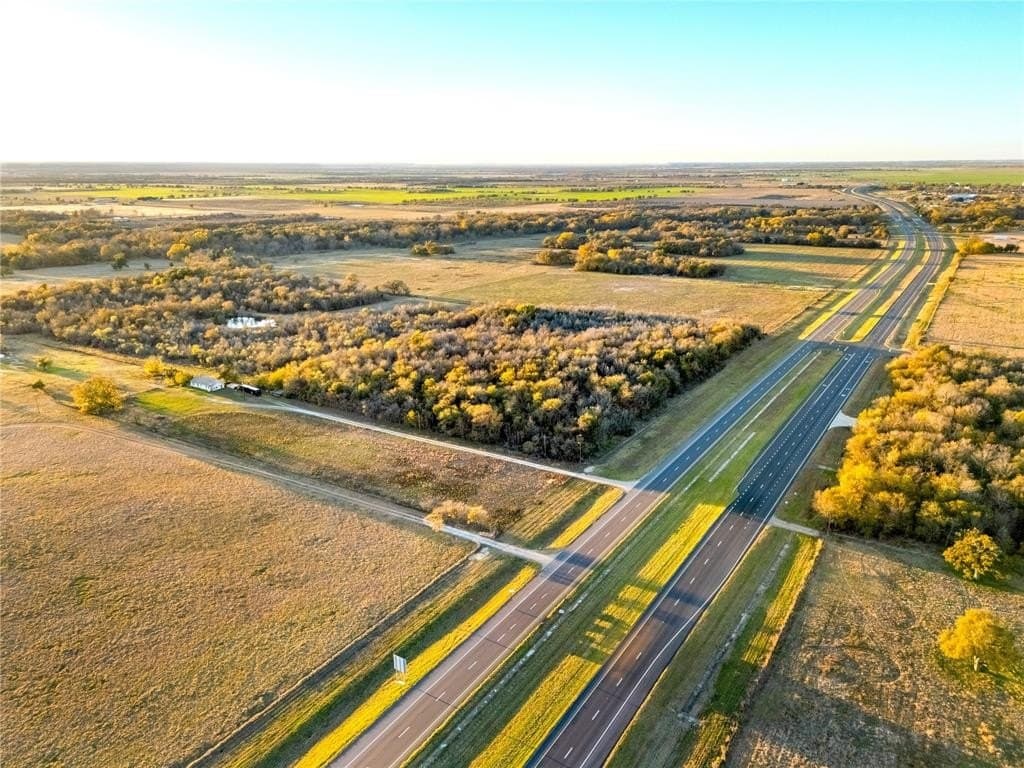 14.6 acres in Falls County - photo 9