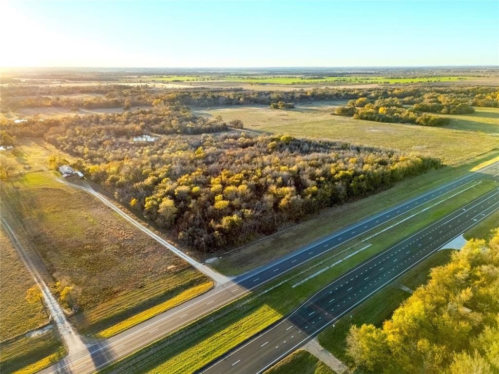 14.6 acres in Falls County - photo 2