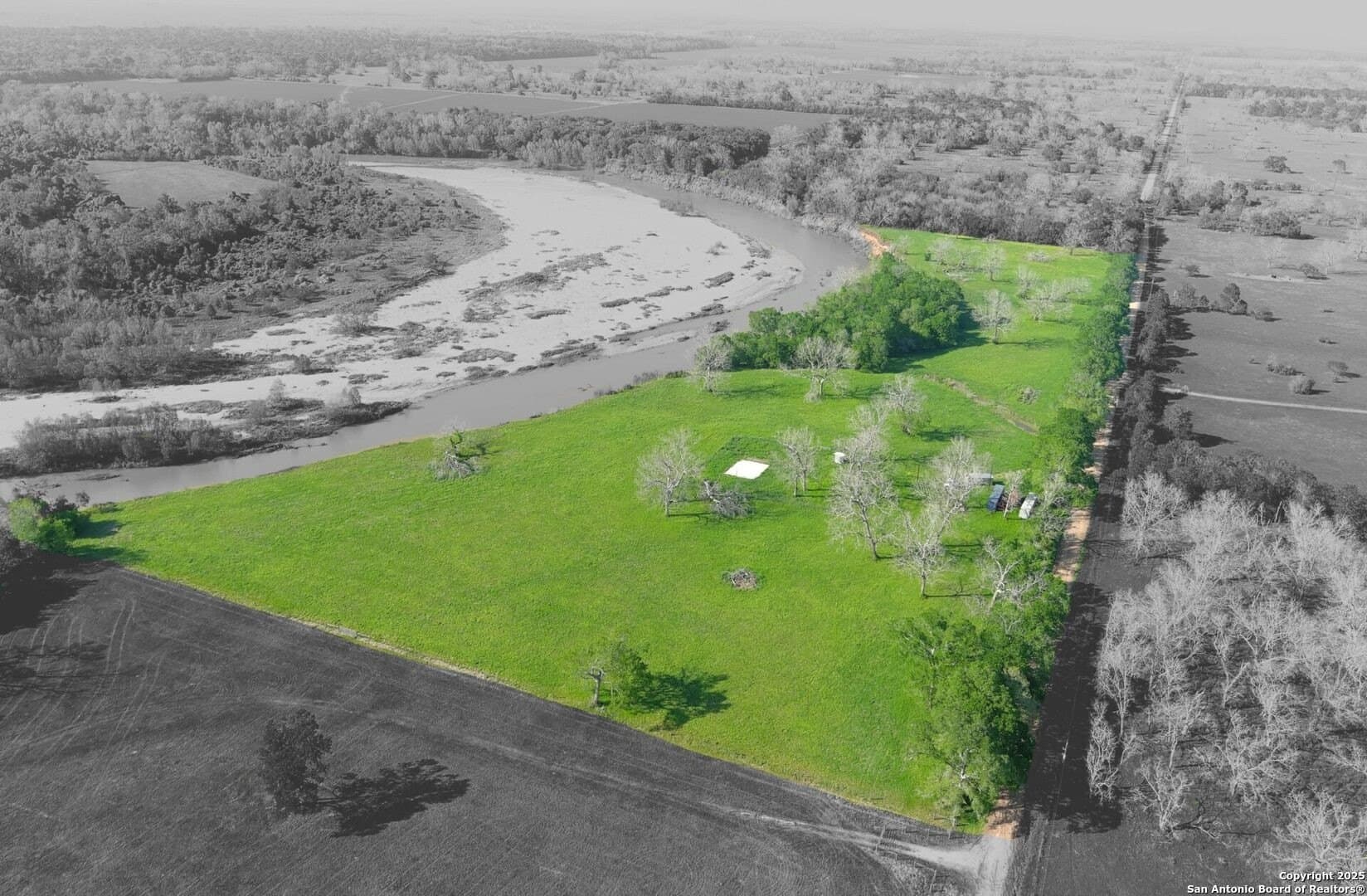 22 acres in Wharton County - photo 2
