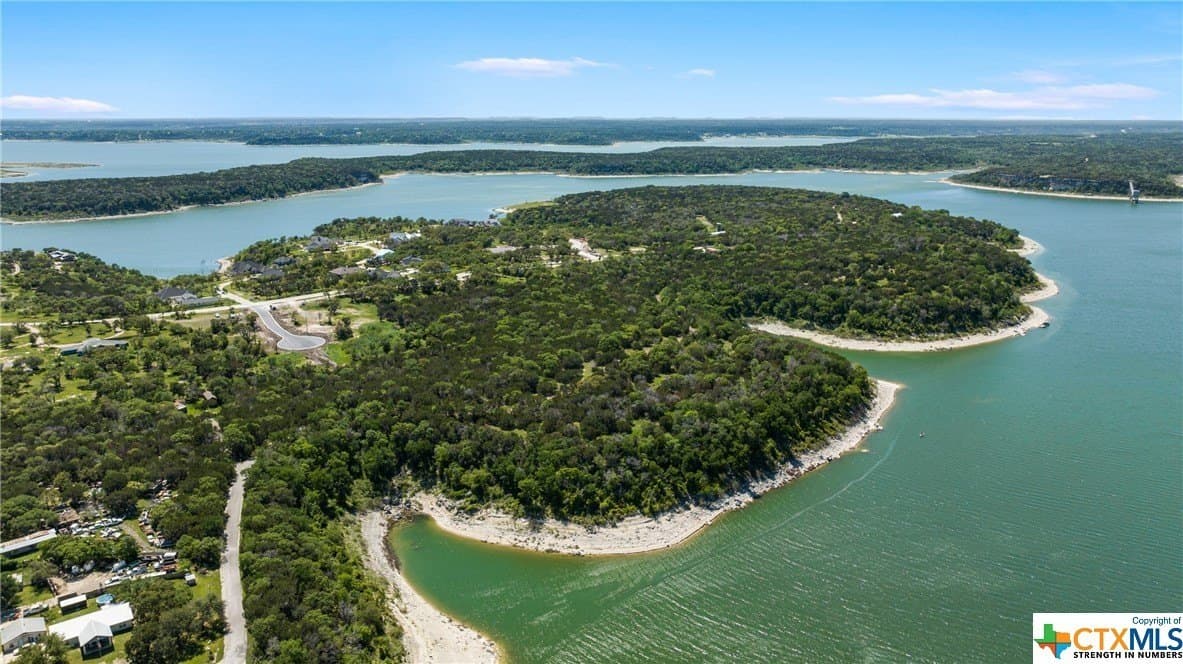 0.6 acres in Bell County - photo 18
