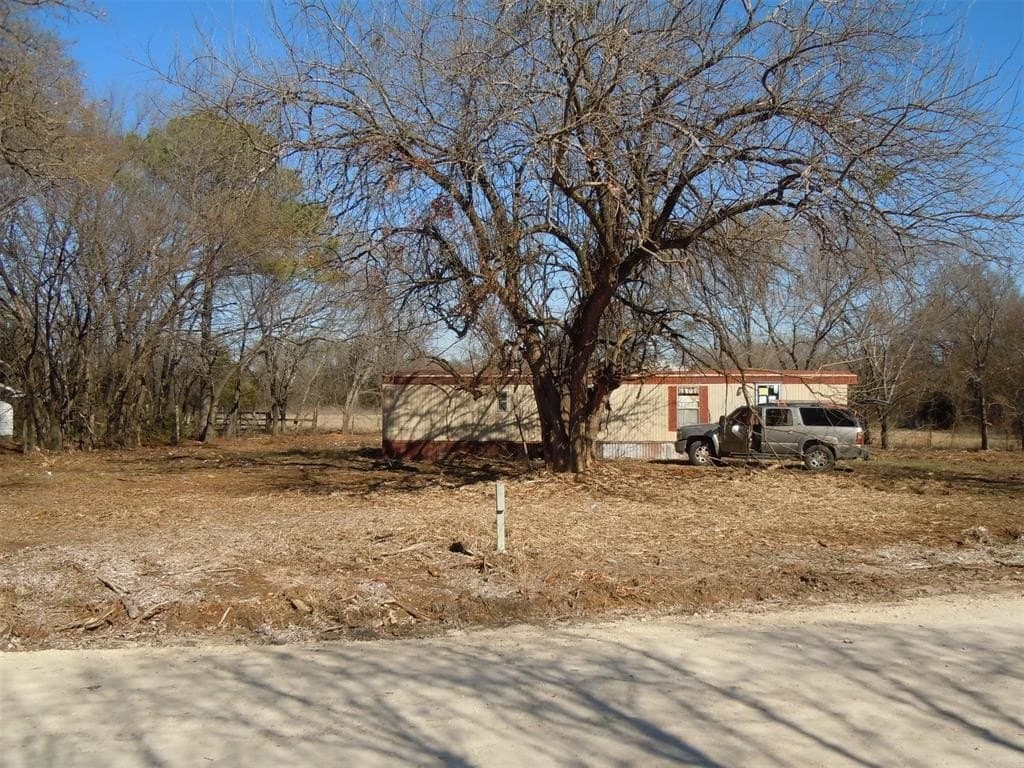 1 acres in Johnson County - photo 2