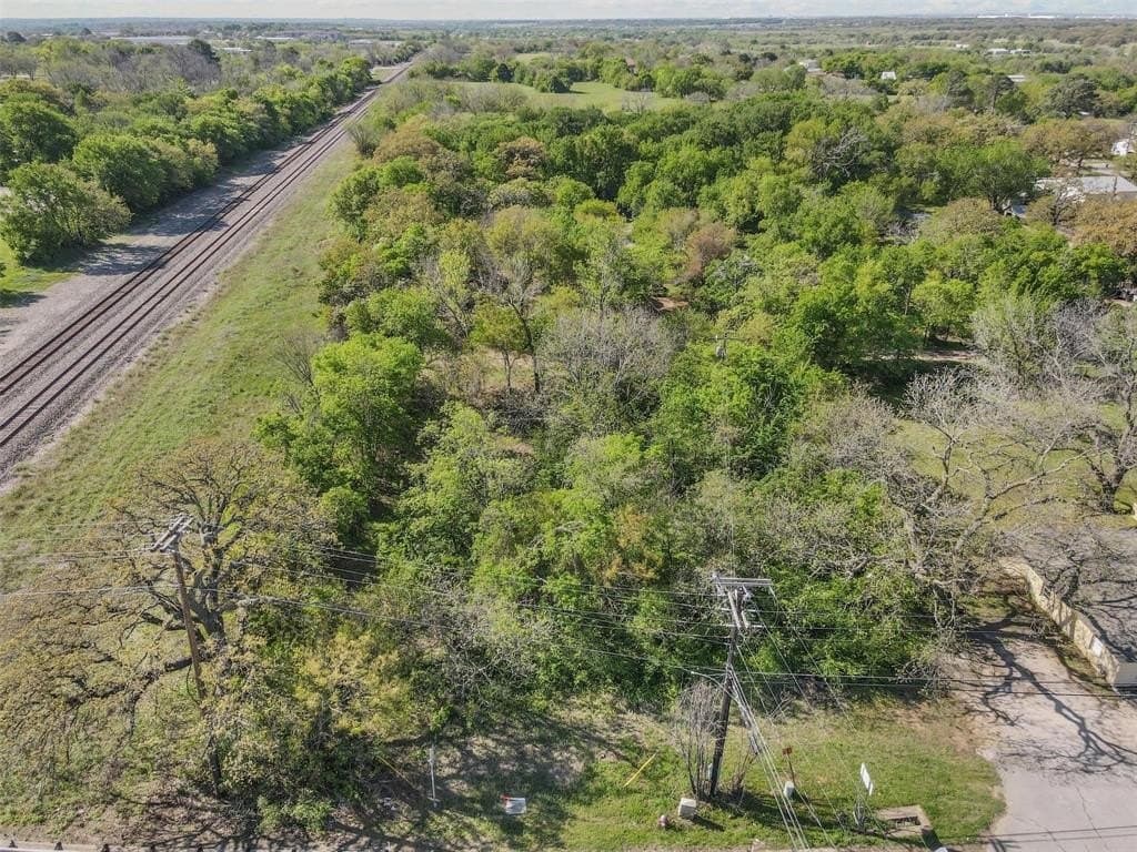 0.32 acres in Johnson County - photo 20