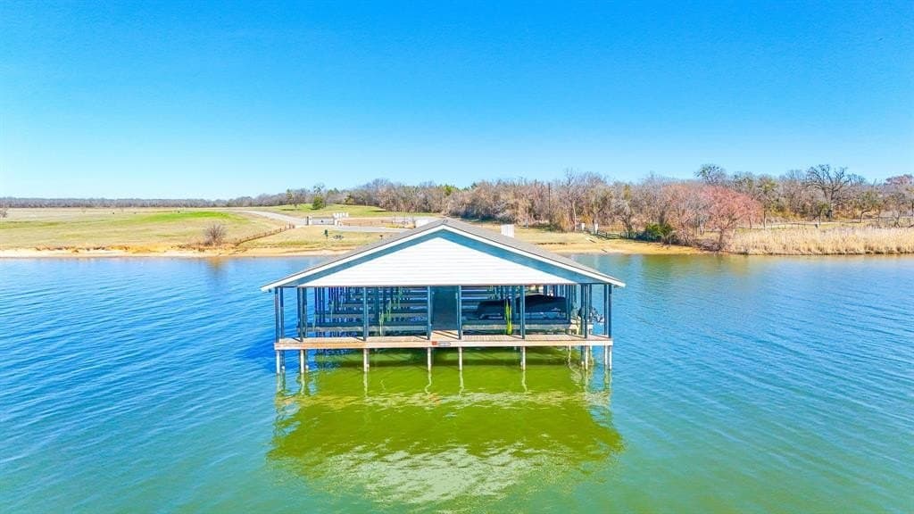 1.01 acres in Navarro County - photo 16