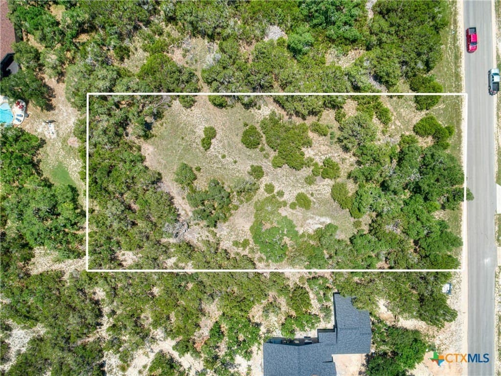 1.02 acres in Comal County - photo 11