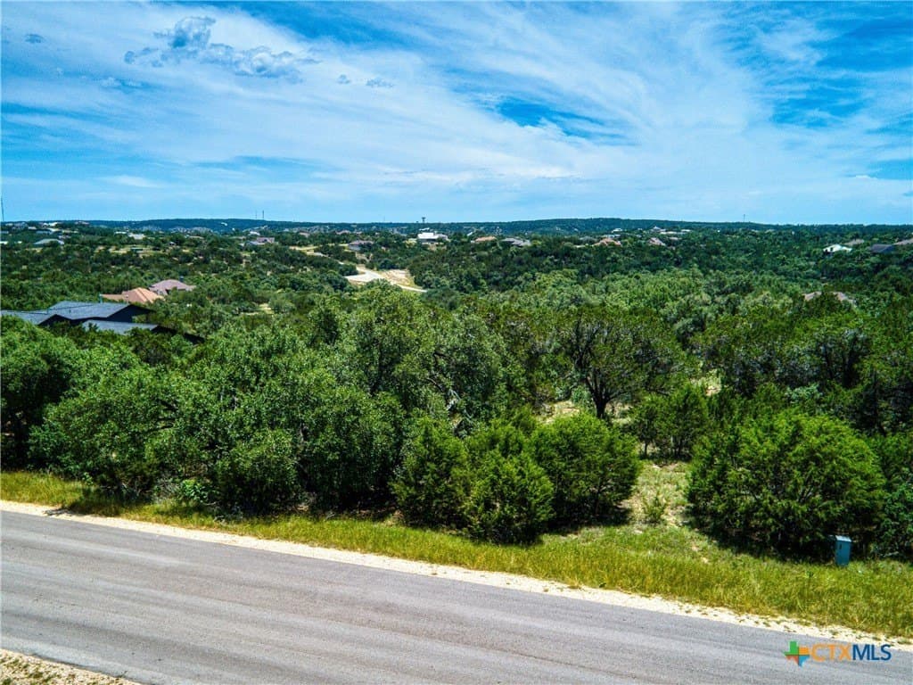 1.02 acres in Comal County - photo 6