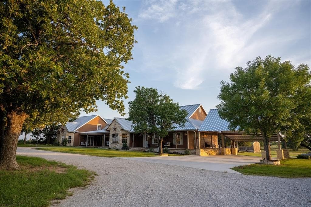 50.62 acres in Montague County - photo 4