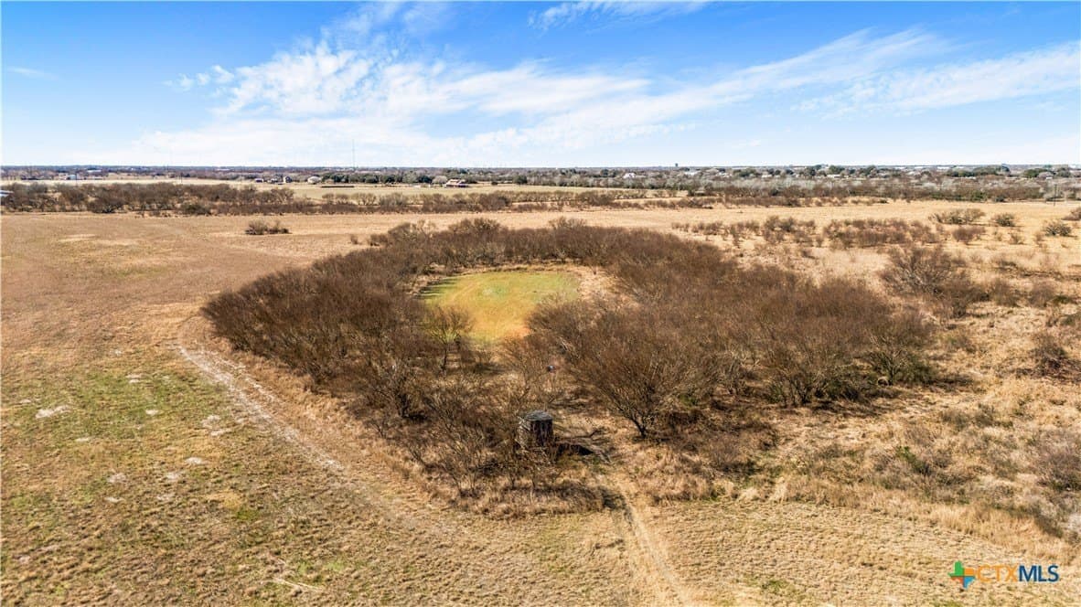 7.38 acres in Victoria County - photo 7