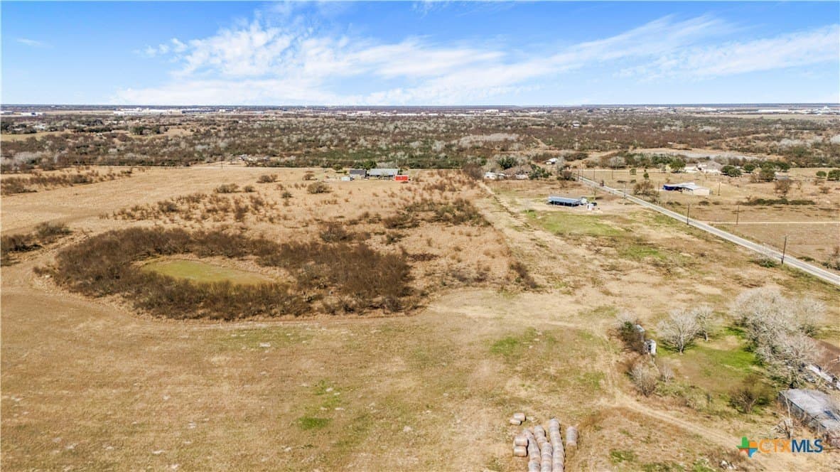 7.38 acres in Victoria County - photo 12