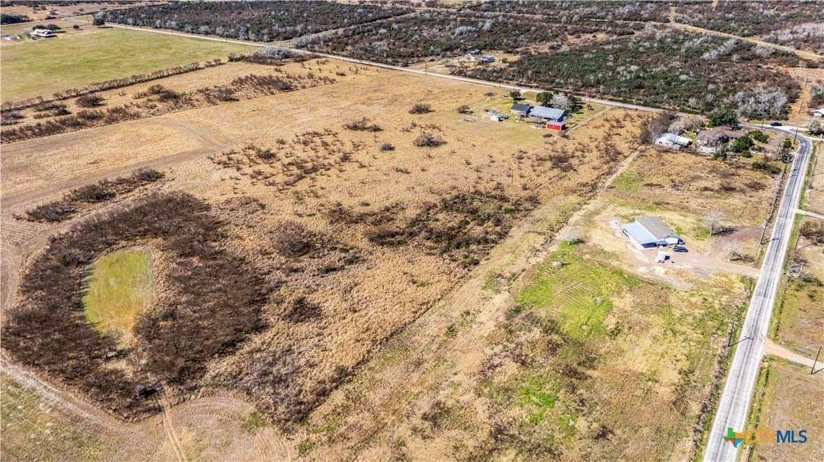 7.38 acres in Victoria County - photo 14