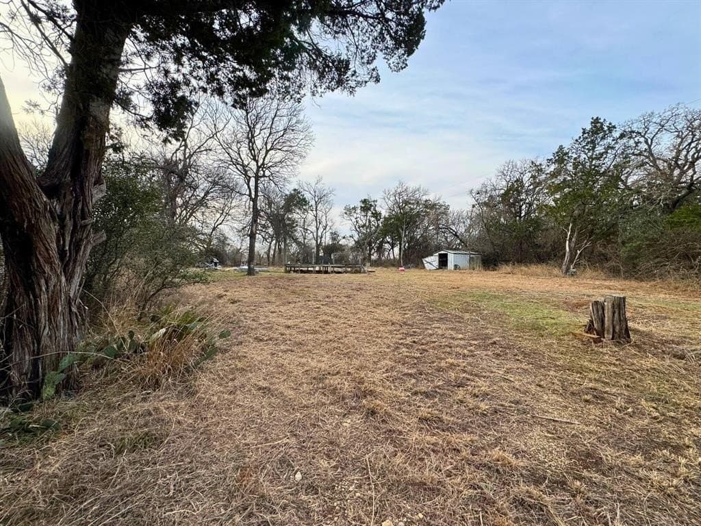 1 acres in McLennan County - photo 6
