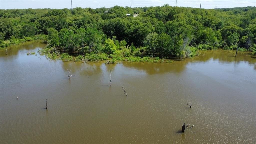 2.75 acres in Montague County - photo 2