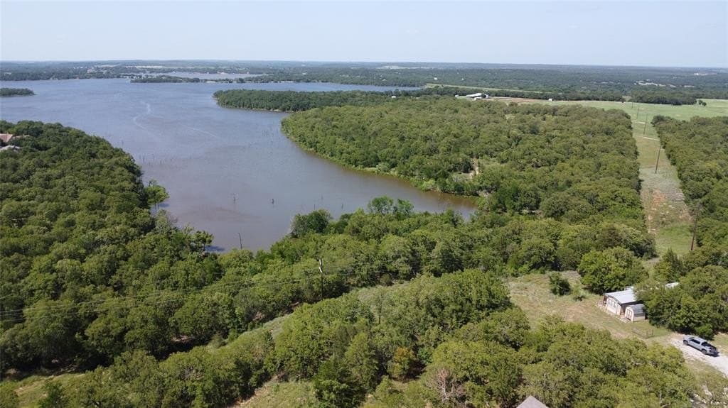 2.75 acres in Montague County - photo 6
