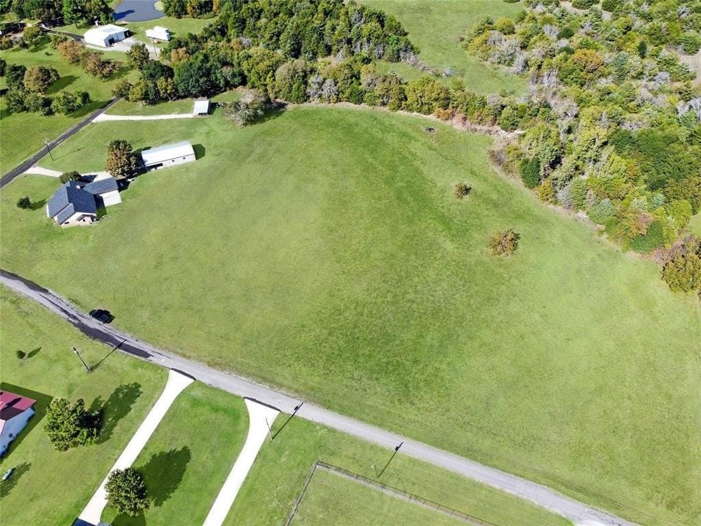6.66 acres in Hunt County - photo 9