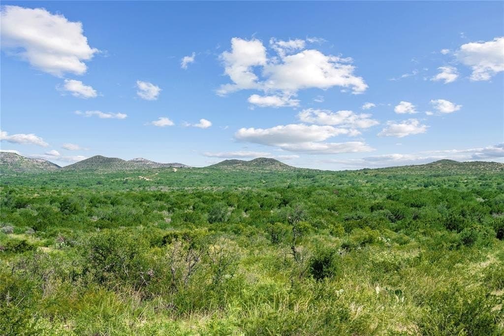 7,532 acres in Uvalde County - photo 10