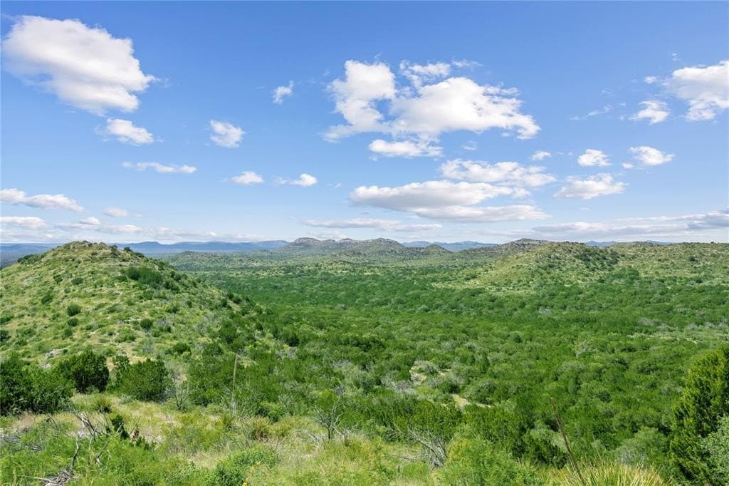7,532 acres in Uvalde County - photo 12