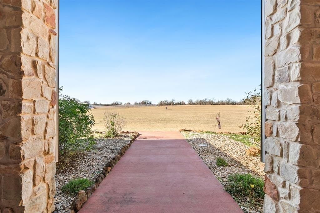 91 acres in Hill County - photo 4