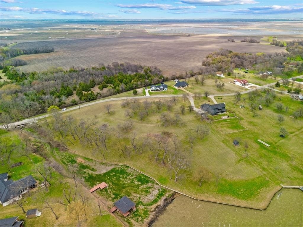 1.14 acres in Navarro County - photo 12