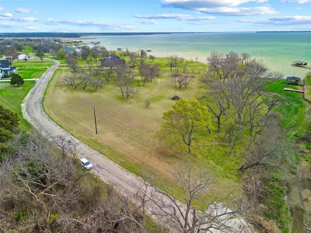 1.14 acres in Navarro County - photo 26