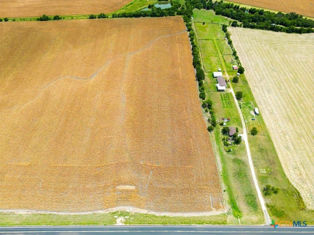 10.73 acres in Bell County - photo 5